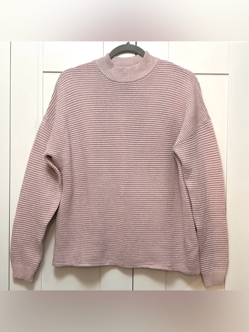 Pink Foil Pullover H&M Sz XS Like New! FIRM!!